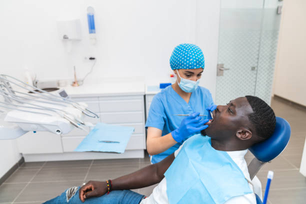 Best Weekend Emergency Dentist in March Ar, CA